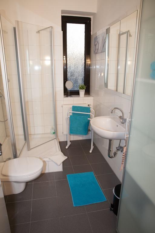 Apartmenthaus Lorbach Solingen Exterior photo